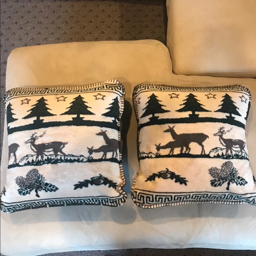 Decor pillows